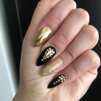 NT Nails - Beautiful designs by Kevin. - Nail Salons Near Me - Emeryville, California
