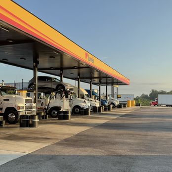 Love's Travel Stop - Gas Stations Near Me - Heflin, Alabama Love's Travel Stop - Gas Stations Near Me - Heflin, Alabama