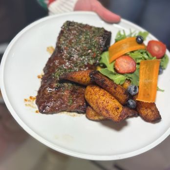 Babe Restaurant - Latin American Near Me - West Hartford, Connecticut
