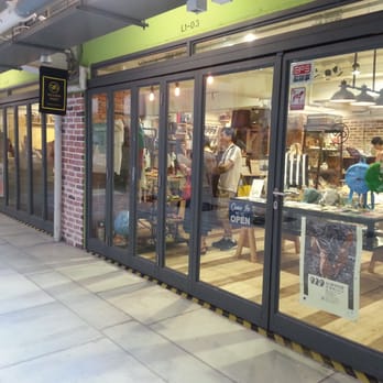 Design Port Accessories 石硤尾白田街30號賽馬會創意藝術中心 Hong Kong Phone Number Yelp