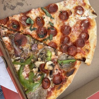 Pizza Tascio NKC - not sure - Pizza Near Me - North Kansas City, Missouri