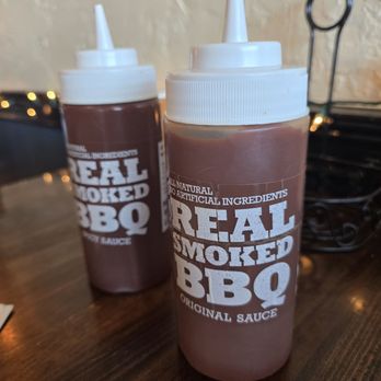 Wagon Wheel BBQ - Spicy and original BBQ sauce on the table - Barbeque Near Me - Mountain View, California