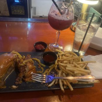 Bobby Q - Mesa - Smokehouse Burger - New American Near Me - Mesa, Arizona Bobby Q - Mesa - Smokehouse Burger - New American Near Me - Mesa, Arizona