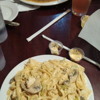 Jazz - A Louisiana Kitchen - Papa Vic's Alfredo - Cajun/Creole Near Me - Columbia, Missouri Jazz - A Louisiana Kitchen - Papa Vic's Alfredo - Cajun/Creole Near Me - Columbia, Missouri