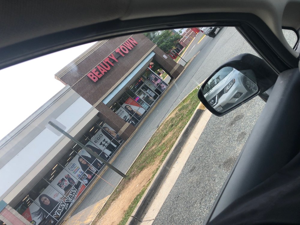BEAUTY TOWN Updated September 2024 10 Reviews 17064 Jefferson