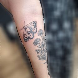 Mozaix Art Collective - One of my flash pieces from her