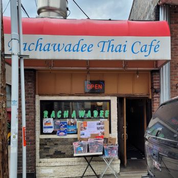 Rachawadee Thai Cafe - Thai Near Me - Mount Vernon, Washington