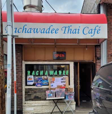 Rachawadee Thai Cafe by null