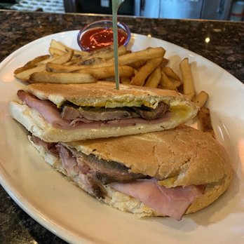 Bahama Breeze - Cuban Sandwich - Bars Near Me - Schaumburg, Illinois