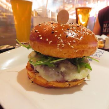 Gordon Ramsay Burger Las Vegas - Blue cheeseburger - Burgers Near Me - Las Vegas, Nevada