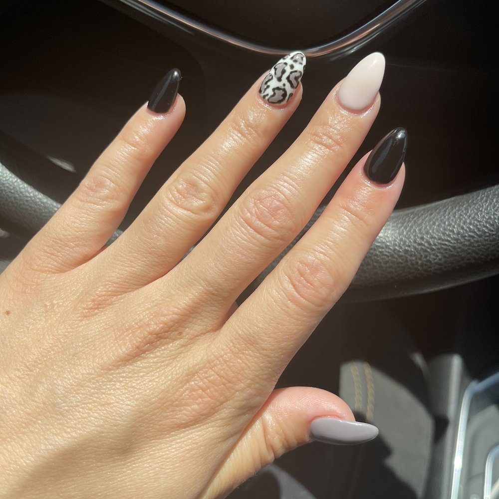 Nails Nails