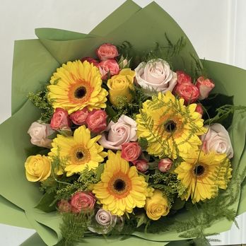 VLM Flowers - Florists Near Me - Pasadena, California