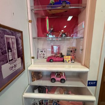 Deer Park Winery & Auto Museum - Beer, Wine & Spirits Near Me - Escondido, California