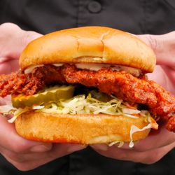 ClusterTruck - The Famous Nashville Hot Chicken Sandwich