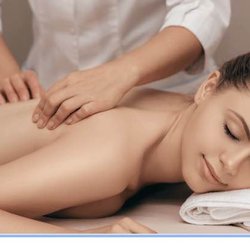 Rainwater oil SPA Asia massage