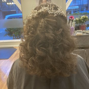 Chroma Salon - Hair for wedding - Hair Salons Near Me - Edmonds, Washington
