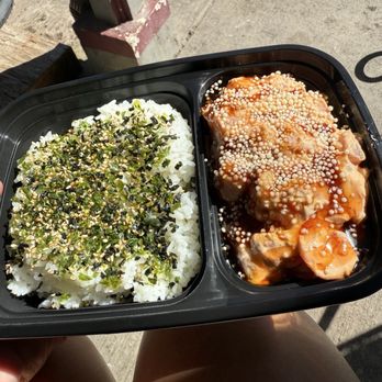 Kbay Bros Too - Lava flow poke bowl - Poke Near Me - Honolulu, Hawaii Kbay Bros Too - Lava flow poke bowl - Poke Near Me - Honolulu, Hawaii