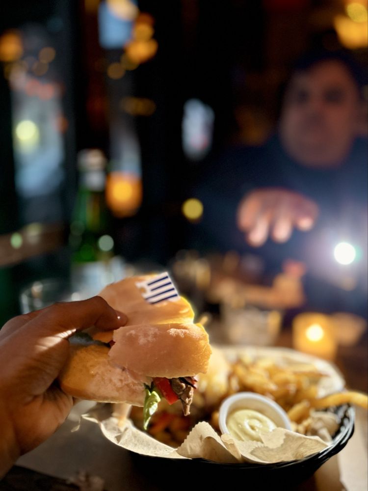 Tabaré Williamsburg 