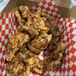Garlic soy wings. Make sure to call in 15-20 min before! Garlic soy wings. Make sure to call in 15-20 min before!