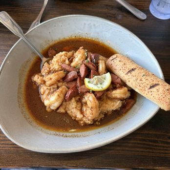 Pelican Grill - Shrimp & grits - Seafood Near Me - Orange Beach, Alabama