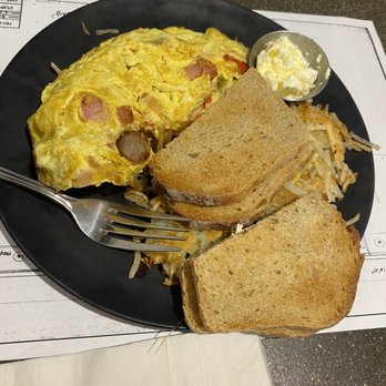 Margaret's Kitchen - omelette - Breakfast & Brunch Near Me - Sanbornton, New Hampshire