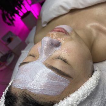 Nodari Aesthetician Studio - Skin Care Near Me - Los Angeles, California Nodari Aesthetician Studio - Skin Care Near Me - Los Angeles, California