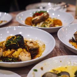 Elliott's Oyster House - Seared Scallops and Beef - IG: @nelson_eats