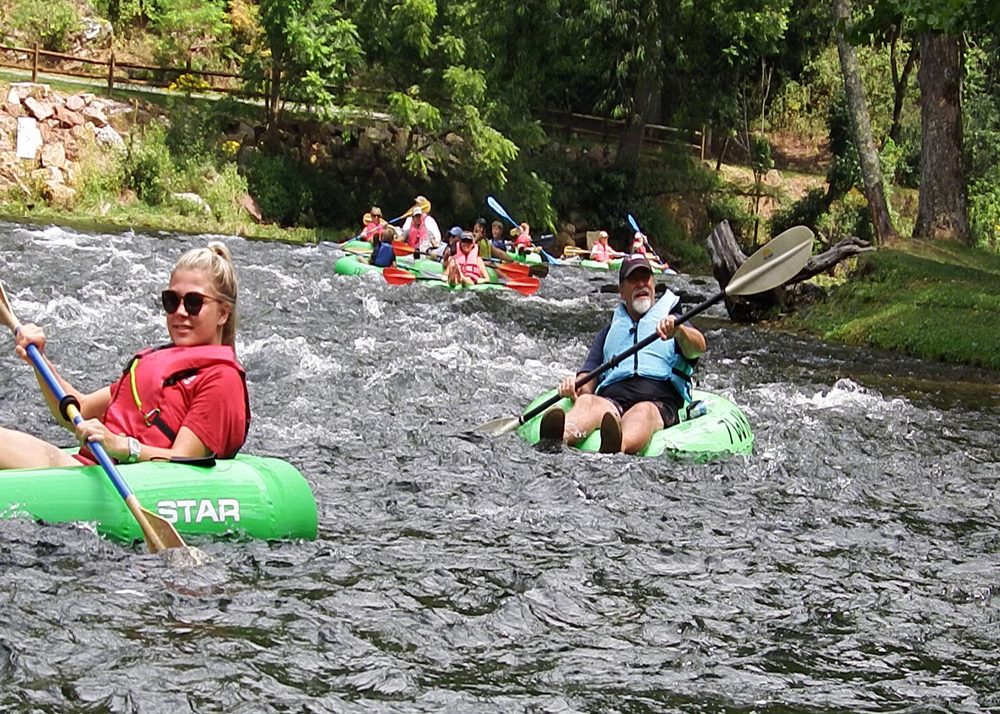 Watauga Kayak Logo