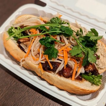 Doi Moi - Drunken Chicken Bánh Mi | Instagram: @telephonesmoothie - Vietnamese Near Me - Washington, DC, District of Columbia Doi Moi - Drunken Chicken Bánh Mi | Instagram: @telephonesmoothie - Vietnamese Near Me - Washington, DC, District of Columbia