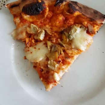 Brick - Burnt and scant toppings - Pizza Near Me - Steamboat Springs, Colorado Brick - Burnt and scant toppings - Pizza Near Me - Steamboat Springs, Colorado