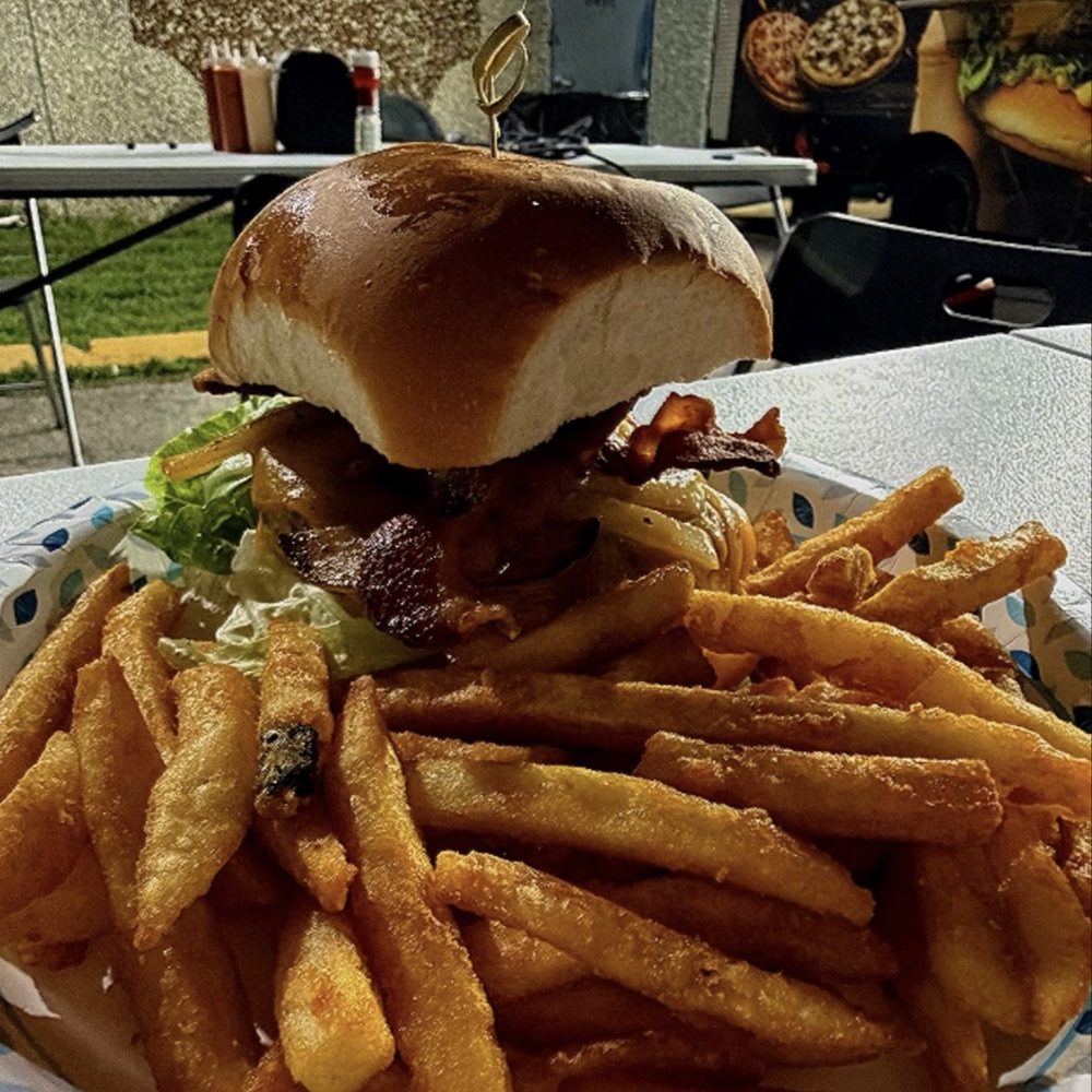 Antojitos Boaqueños - Food Trucks Near Me - Miami , Florida