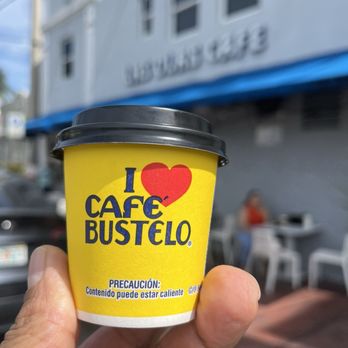 Las Olas Cafe - Cortadito 4oz - Cuban Near Me - Miami Beach, Florida