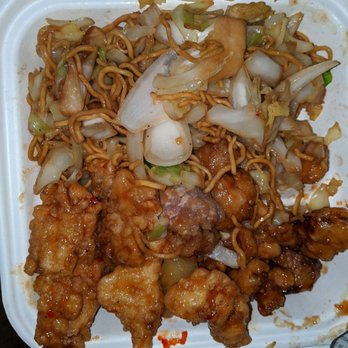 Panda Express - Chow mein with hardly any noodles - Chinese Near Me - Arroyo Grande, California