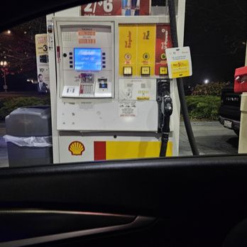 Shell Gas Carwash - Gas pump - Gas Stations Near Me - Simi Valley, California Shell Gas Carwash - Gas pump - Gas Stations Near Me - Simi Valley, California