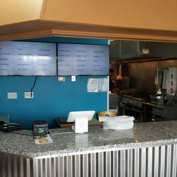 North Ave Falalfel - Front counter - Middle Eastern Near Me - Chicago, Illinois