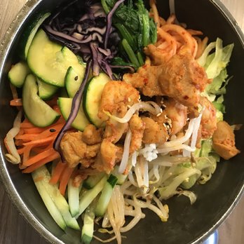 Bibimbab - Bibimbab- heiß mit Hühnchen - Korean Near Me - Cologne, NW