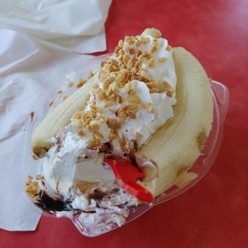 Dairy Queen - Ice Cream & Frozen Yogurt Near Me - Cerritos, California Dairy Queen - Ice Cream & Frozen Yogurt Near Me - Cerritos, California