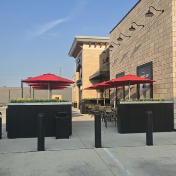 Leo's Eatery - Convenience Stores Near Me - Lafayette, Indiana
