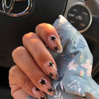 Manis With Lina - Nail Technicians Near Me - Fountain Valley, California Manis With Lina - Nail Technicians Near Me - Fountain Valley, California