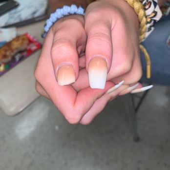Polish Nail Bar - on the left the nail has snapped, and on the right the paint is chipping - Nail Salons Near Me - Kingsport, Tennessee