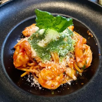 BLK SWAN - Shrimp with pasta - New American Near Me - Baltimore, Maryland