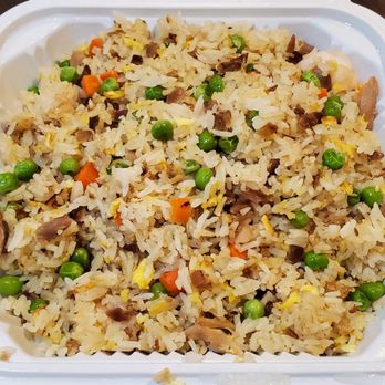 Yang Kee Dumpling - Yang Chow Fried Rice ($16.95) - Dim Sum Near Me - Davis, California