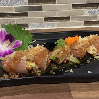 Kaze Sushi - Sushi Bars Near Me - Palmdale, California