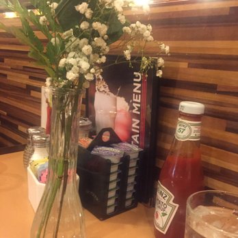 Red Line Diner - Roses on tables for Valentine's Day - Diners Near Me - Fishkill, New York Red Line Diner - Roses on tables for Valentine's Day - Diners Near Me - Fishkill, New York
