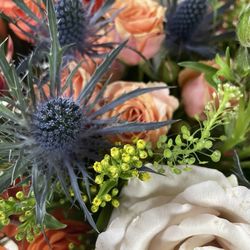 Chaffinville Floral Vintage & Gift - Beautiful arrangement of flowers