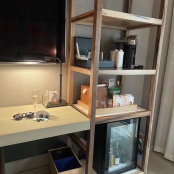 Lennox Miami Beach - Mini bar with surprisingly decent prices - Hotels Near Me - Miami Beach, Florida Lennox Miami Beach - Mini bar with surprisingly decent prices - Hotels Near Me - Miami Beach, Florida