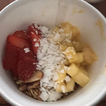 High Tide Juice - Aloha smoothie bowl - Juice Bars & Smoothies Near Me - Westerly, Rhode Island