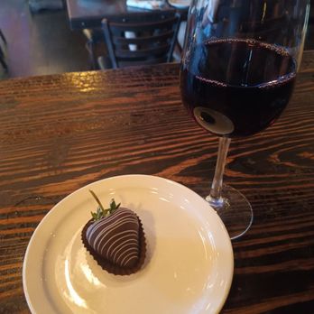 The Post - Cabernet Sauvignon Blanc with a perfect chocolate strawberry. - Bars Near Me - Villa Park, California