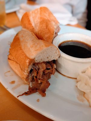 Clyde's Prime Rib Restaurant and Bar by null