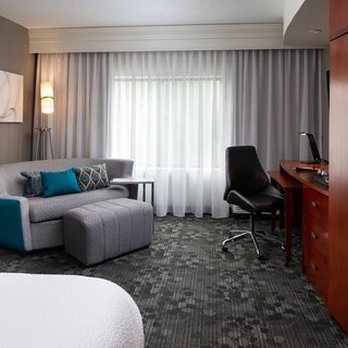 Courtyard High Point - Hotels Near Me - High Point, North Carolina